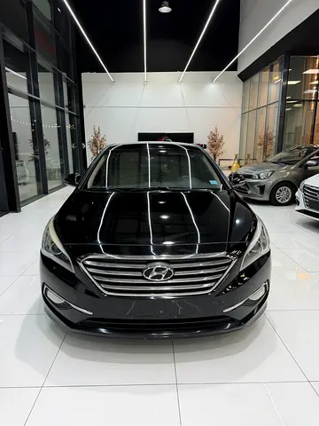 hyundai Sonata Gcc well maintained
