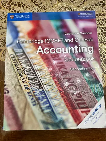 Year 10 Cambridge IGCSE and O Level Accounting Coursebook (Second Edition) - Catherine Coucom