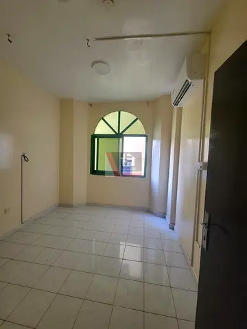 READY TO MOVE 1BHK SPLIT AC WITH BALCONY &JUST IN 23K*BU TINA SHARJHA