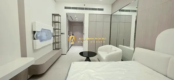 استوديو حديث | بيرل هاوس 3 | عرض JVC