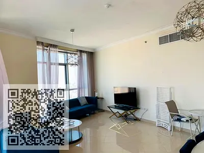 شقة 2 غرف بإطلالة بحرية مباشرة في كورنيش عجمان