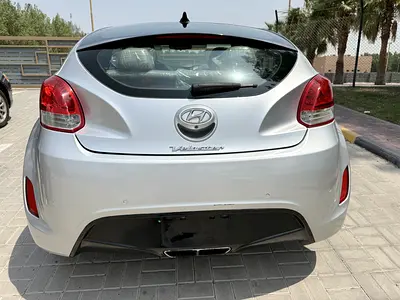 صورة 10 لـ 2012 Hyundai VELOSTER