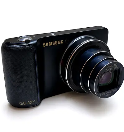 Samsung Galaxy EK-GC100 0Compact Digital Camera with Zoom and Pop-up Flash