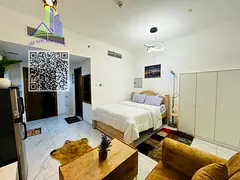 Luxurious and elegant fully furnished studio with brand new, very high-end furniture in a very prime