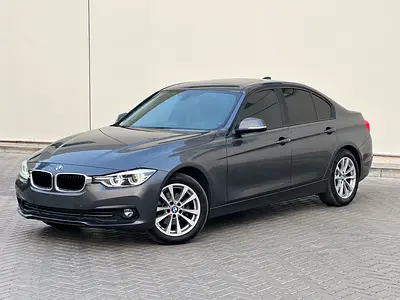 BMW 3-Series 318i Exclusive 2018 | GCC Specs | Well Maintained
