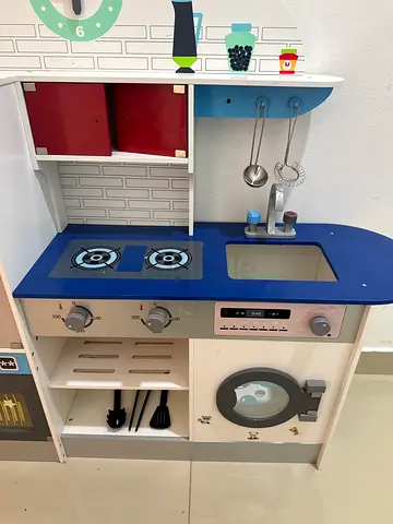 Wooden Play Kitchen Set with Oven, Stove and Accessories
