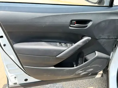 صورة 12 لـ 2026 Toyota COROLLA CROSS