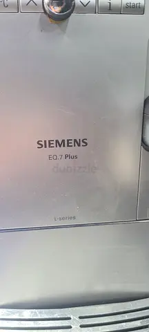 Siemens EQ.7 Plus automatic coffee machine - good working condition