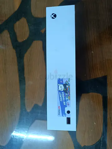 Xbox series s with box wires and controller