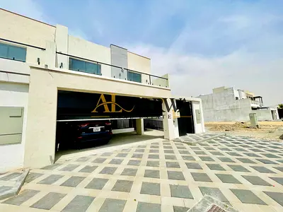 Best offer 5bhk townhouse for rent just 155k