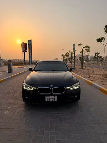 Stunning BMW 318i 2018 | GCC Specs | Well Maintained