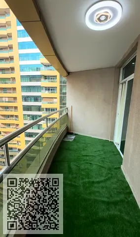 For sale: Very large studio apartment with furniture and parking, 330,000 (currency unspecified), H