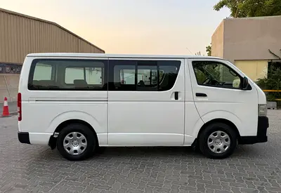 صورة 7 لـ 2011 Toyota HIACE