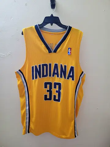 Indiana Pacer Classic Basketball Jersey (L to XL Size)