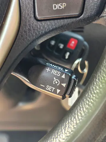 2018 Toyota COROLLA — фото 17