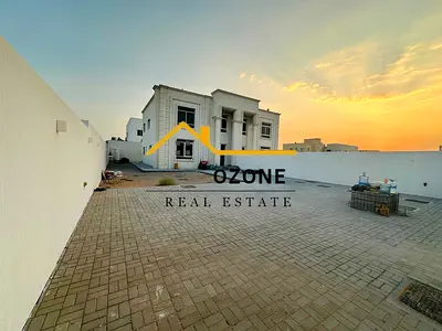 Brand New 4-Bedrooms Villa\Master Rooms\°°Well Maintained\°°Garden Space