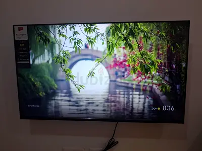 Slim 42” Smart LED TV - Wall Mounted, Good Condition