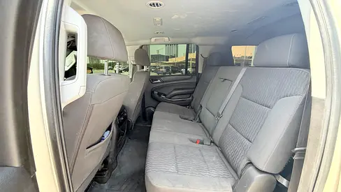 2017 Chevrolet SUBURBAN 照片 7