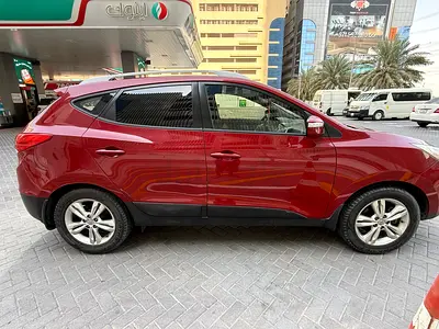 HYUNDAI TUCSON CAR FOR SALE- ExCELLENT CONDITION