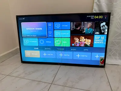 VIDEOCON 40 INCH SMART TV FOR SALE