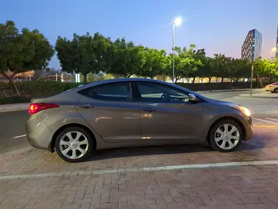 صورة 6 لـ 2012 Hyundai ELANTRA