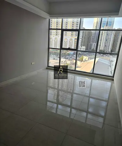 تقسيط + تملك حر + جيم ومسبح وباركن + طابق مرتفع + سكن او استثمار + 30 دقيقة لدبي