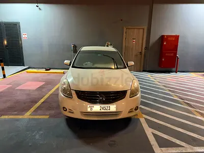 Well Maintained Nissan Altima S 2010 | GCC Specs | Reliable Sedan