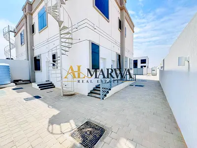 Best offer 5bhk with huge majlis big yard just 140