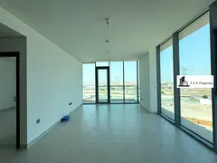Modern Luxury 1BR | Vacant Unit | Bright Interiors