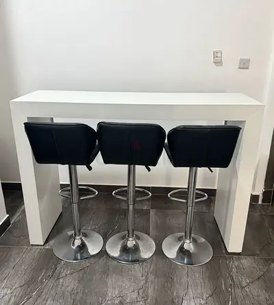 White High-Top Bar Table with 3 Adjustable Black Bar Stools