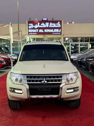 Mitsubishi Pajero 2010 GLS Top Line - GCC Specs - Excellent Condition
