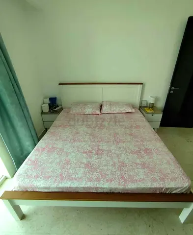 King size bed with mattress