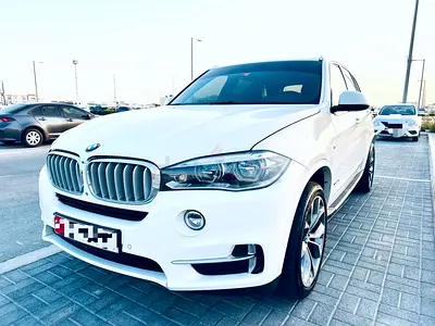 BMW X5 xDrive50i | V8 4.4L Twin Turbo | 2015 GCC Specs | Full Option | Excellent Condition