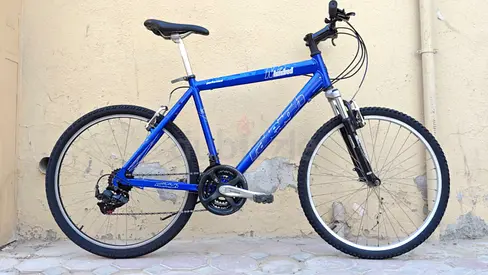 Mountain bicycle Japan import Free delivery used refurbished 100% working high quality strong bike