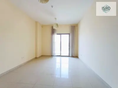 SPACIOUS ONE BEDROOM READY TO MOVE