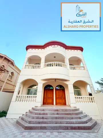Investment Villa for Sale in Al Rawda 2, Ajman – Corner Plot on Two Streets, 5,000 Sq. Ft., 10 Master Bedrooms & Potential to Build Up to 4 Floors