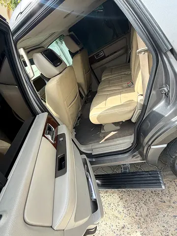 2013 Lincoln NAVIGATOR — фото 11