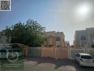 للإيجار في الروضة 3، عجمان: فيلا 4 غرف نوم رئيسية، بمساحة 5,000 قدم مربع.