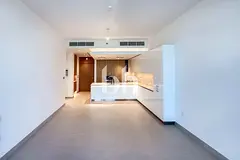 Brand New | Green View | Garden & Pool Acess