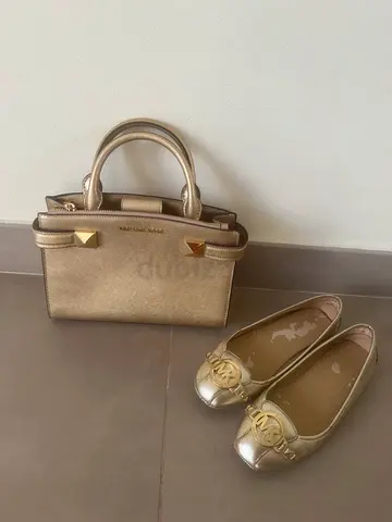 Michael Kors Gold Bag & Matching Flats for women – Never Used