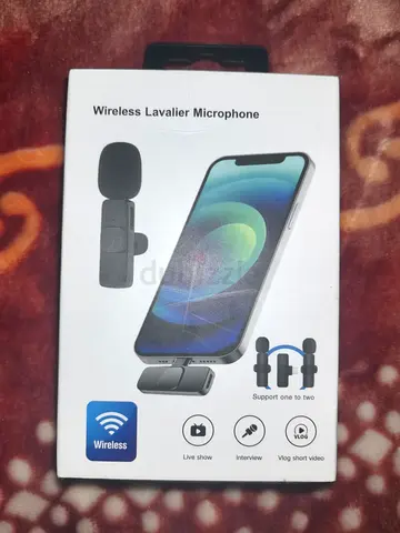 Wireless Lavalier Microphone Clip-on with USB-C/Lightning Receiver