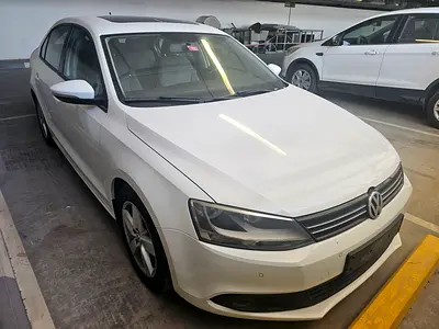 Urgent Sale Fixed Price VW Jetta SE 2015 GCC Specs - Excellent Condition