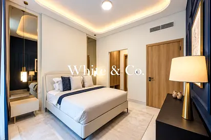 Pool View| Fully Furnished| Extra Parking
