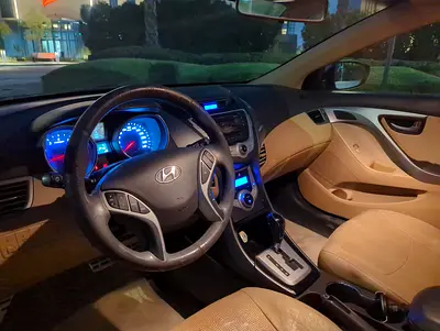 صورة 8 لـ 2012 Hyundai ELANTRA