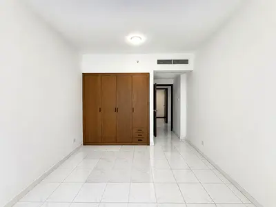Huge Layout_1 Bedroom Hall_Prime Location With All Amenities_Only For Family