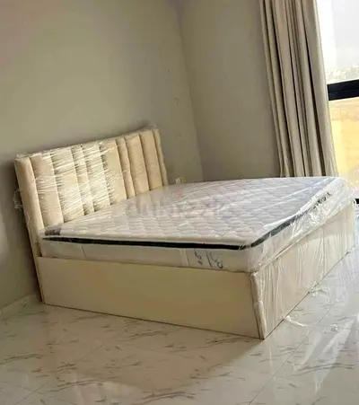 Brand New luxury Bed king size with Top pillow spring mattress available