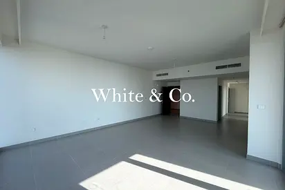 UNFURNISHED | PANORAMIC VIEW | HIGH FLOOR