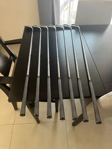 Titleist T300 Irons 4-Pw