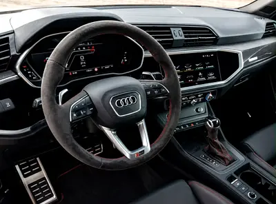صورة 7 لـ 2021 AUDI RS Q3