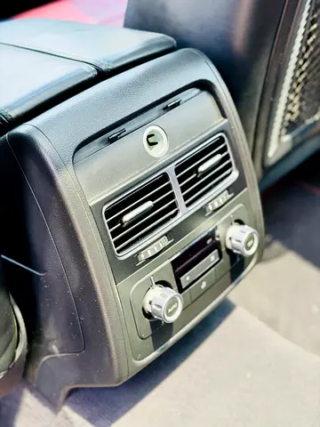2012 Volkswagen TOUAREG 照片 9
